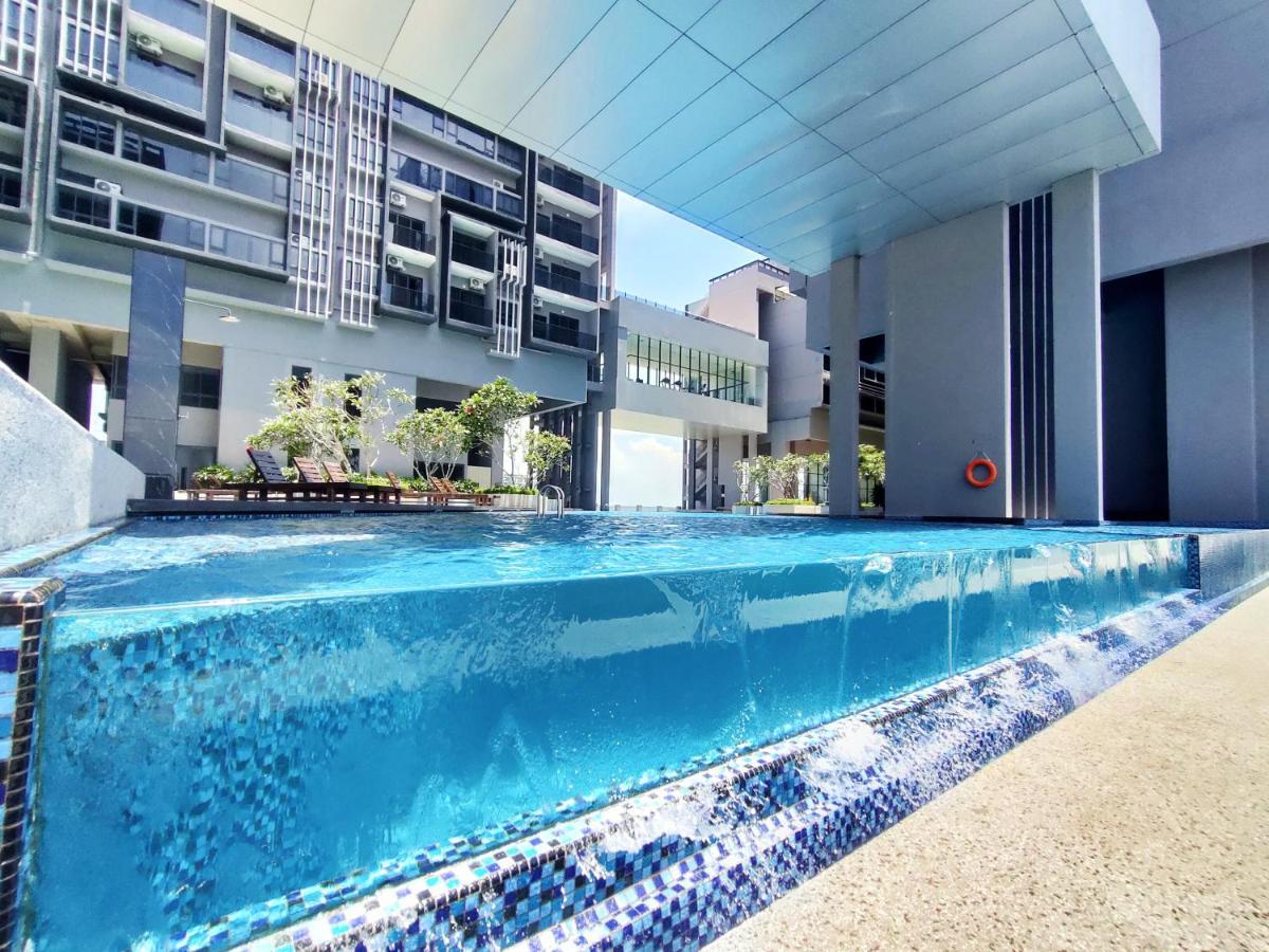 Melaka Town - Imperio Residence Studio With Bathtub Esterno foto